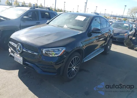 2022 Mercedes-Benz Glc Glc 300 z USA, uszkodzony, nr VIN W1N0J8EB2NG056163